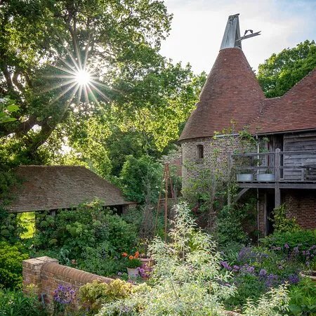 Perch Hill, Sarah Raven