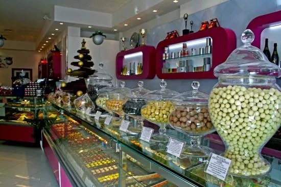 Sciampagna - Pasticceria Gelateria Bar