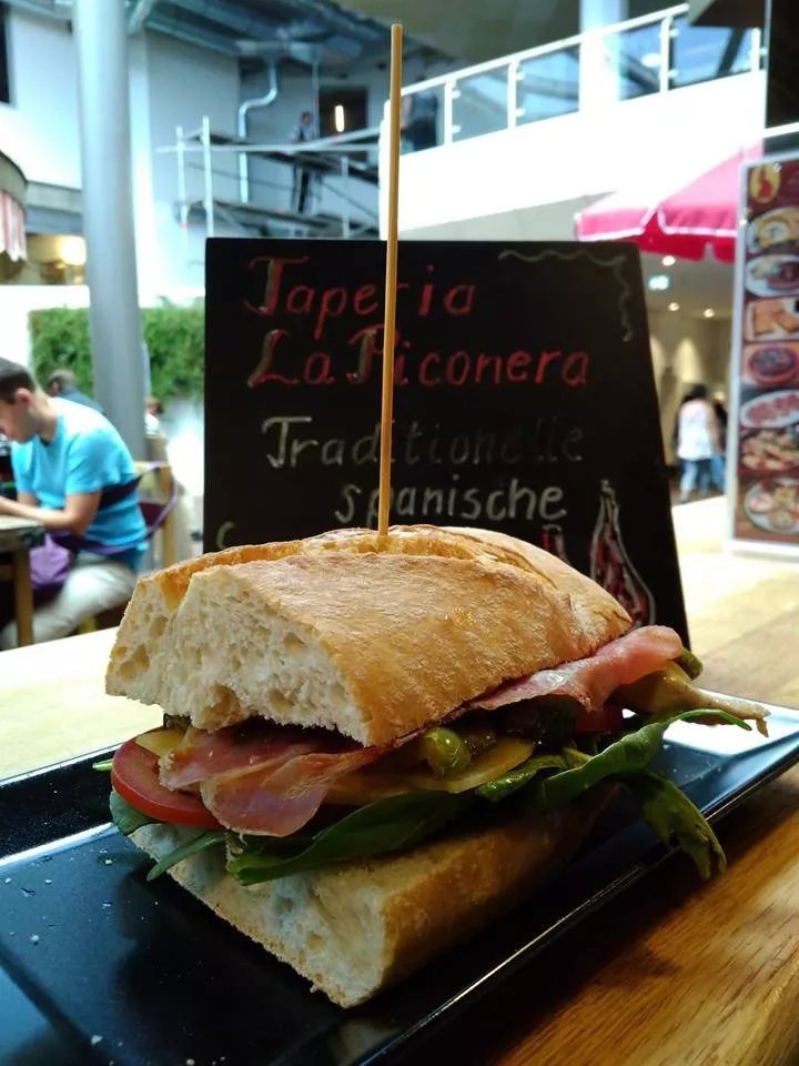 Taperia La Piconera