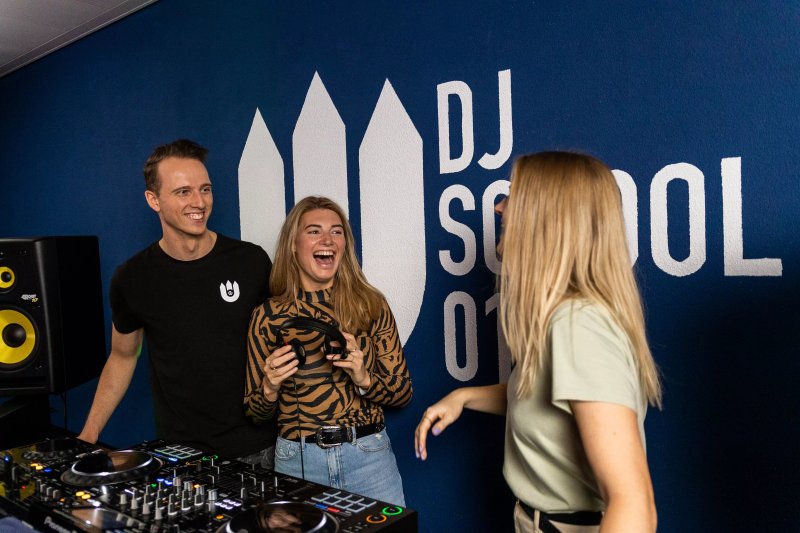 Dj School 013
