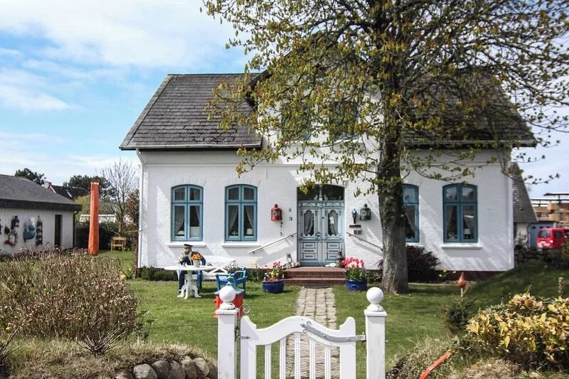 Sylt is a valuable habitat and a soothing vacation spot, a paradisiacal realm