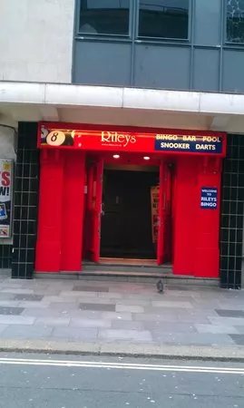 Riley's Sports Bar