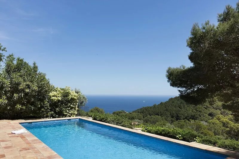 Private villa: amazing sea views with private garden and pool in Sa Tuna, Begur