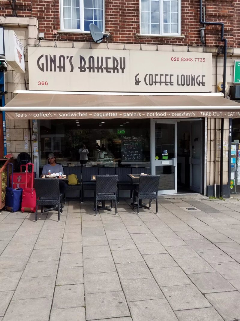Gina's Bakery
