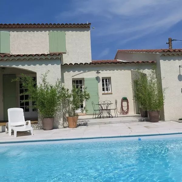 Villa with garden and private pool (classified 3 stars)