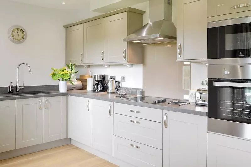 3 bedroom accommodation in Linlithgow, near Edinburgh