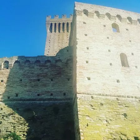 Castello di Montefiore