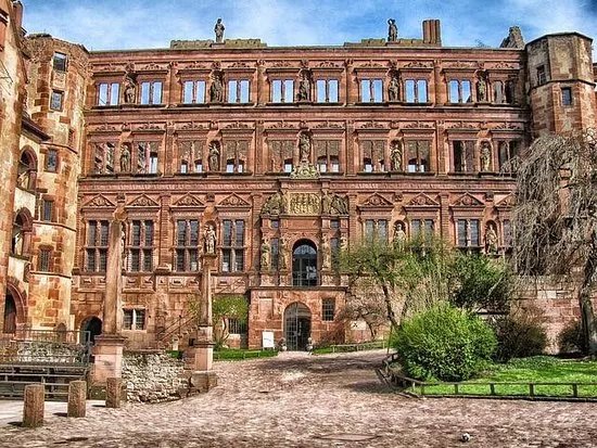 Henry Heidelberg Tours