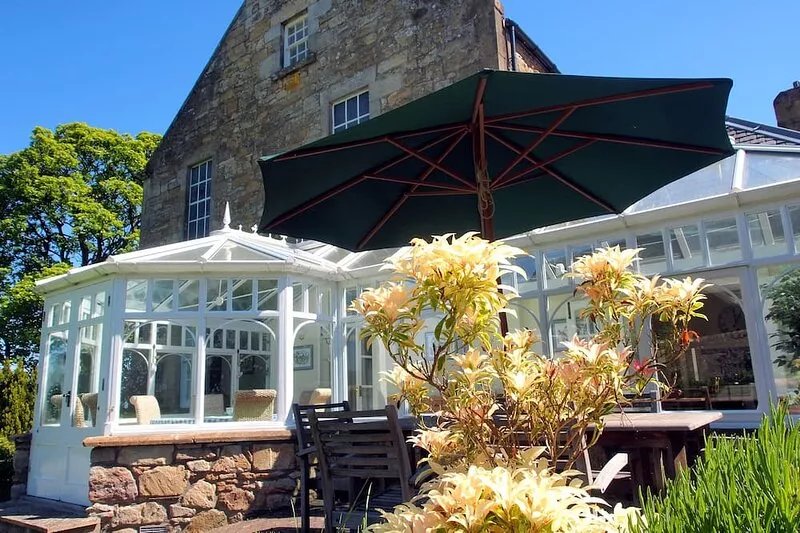 Large Country House sleeps 14, in 6 bedrooms with 5 bathrooms