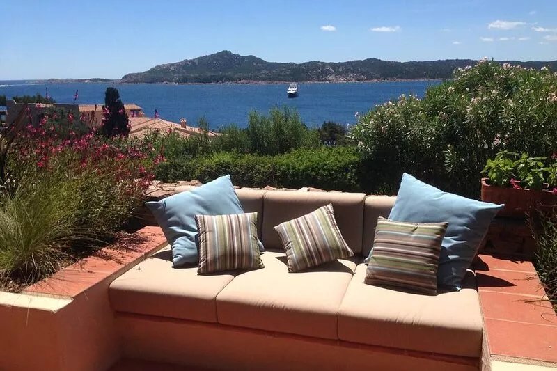 Apartment sea view-terrace in a residential complex near Porto Cervo
