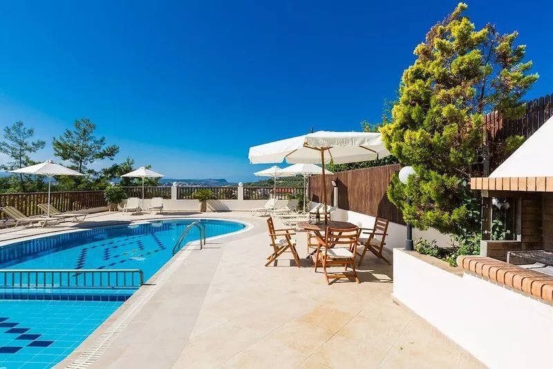 Anemomylos Villa I, with 50m² Private Pool & BBQ, Walking distance to amenities.