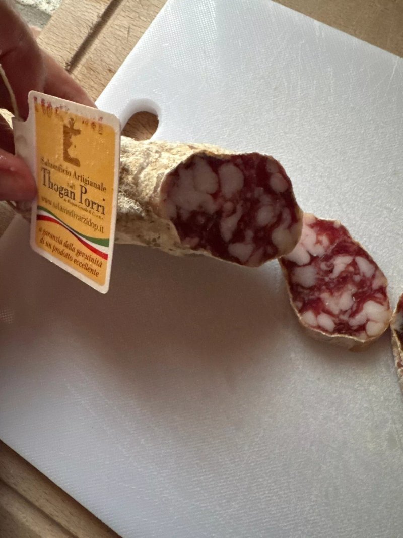 Salumificio Artigianale Thogan-porri