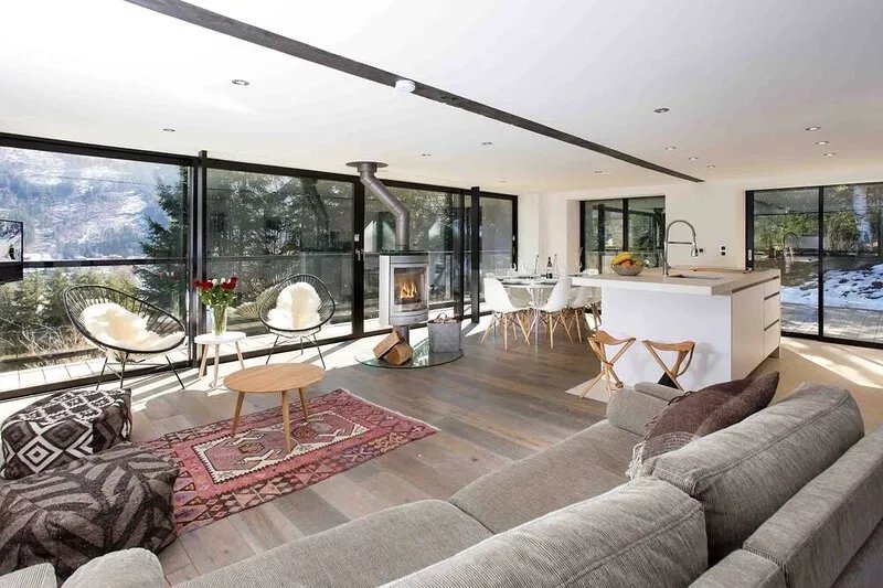 Chalet La Source -  a self catered chalet that sleeps 8 guests  in 4 bedrooms