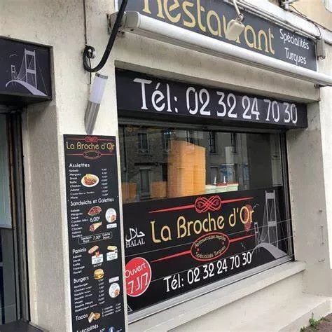 La broche d'or