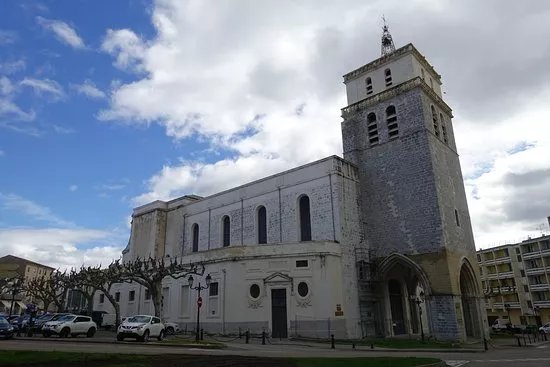 Cathedrale Saint-Jean-Baptiste
