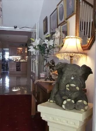 Augustus Guest House
