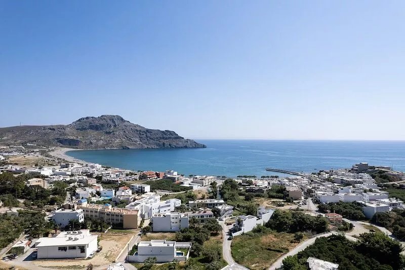 Family villa with Private Pool , 200m to the beach