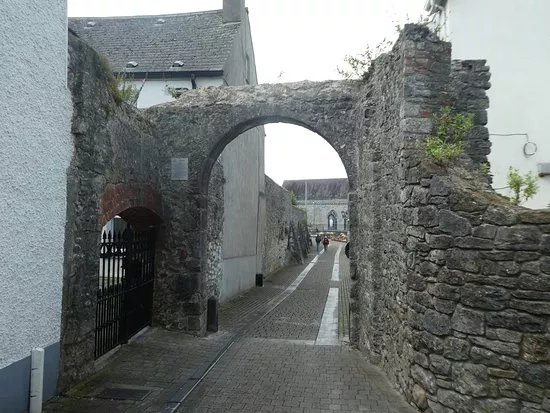 Black Freren Gate