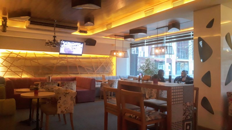 OPIUM day bar & garden