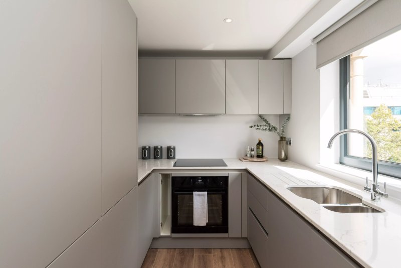 The Carlyle - Stunning Serviced Apartments