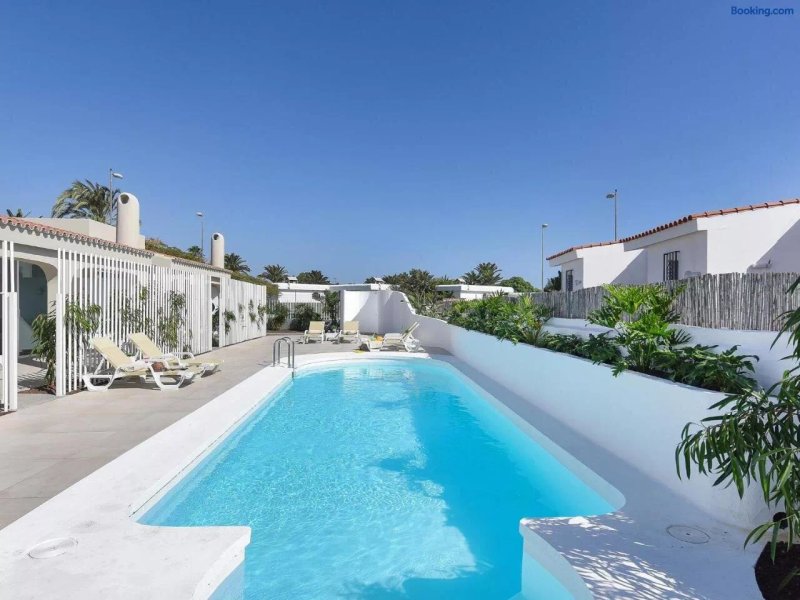 Velsuites