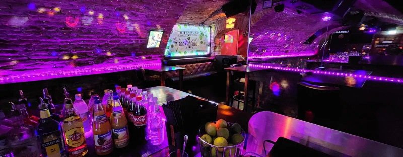 Crazy Bar