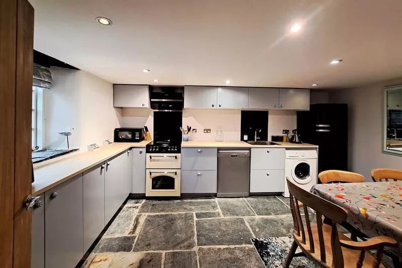 The Granary Cottage at  Stoneleigh Knowle Cottages