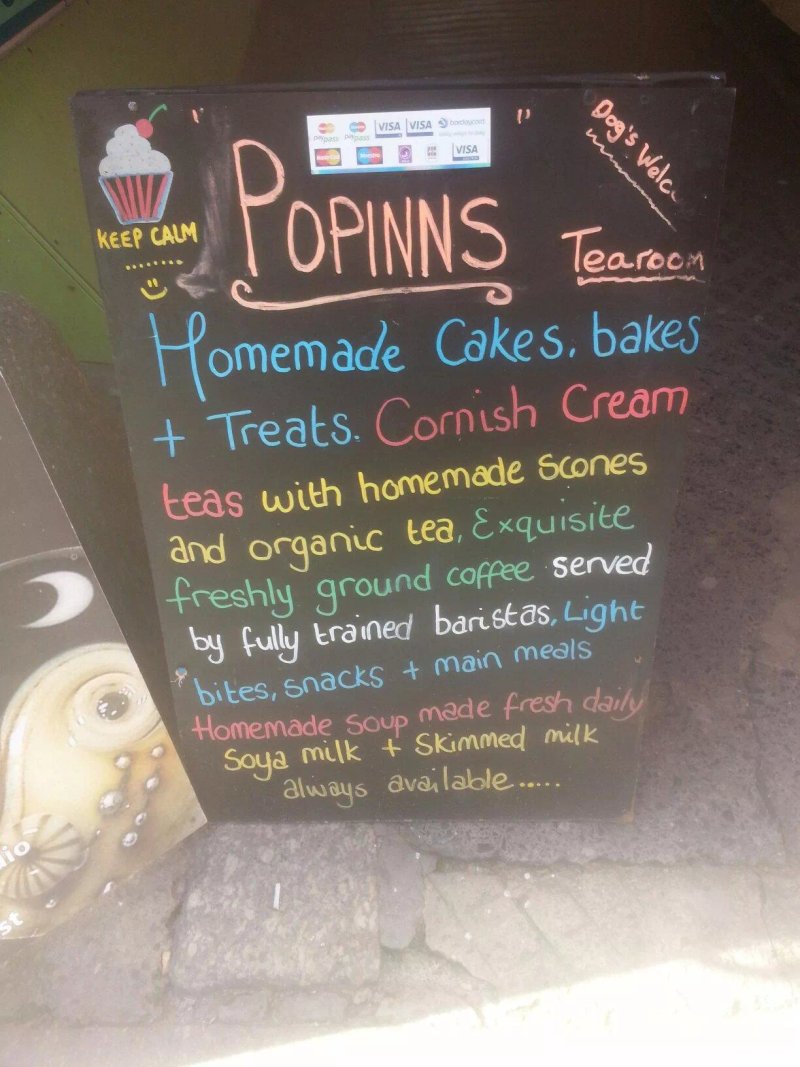 Poppins tea room
