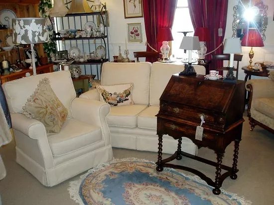 Denholm Antiques & Interiors