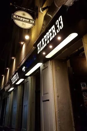 Klapper 33