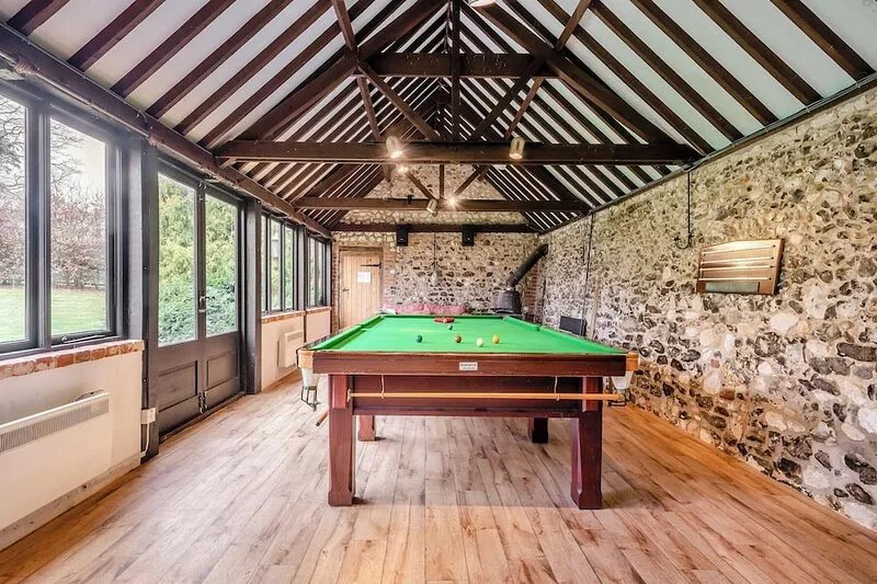 6 bedroom accommodation in Fring, near Kings Lynn