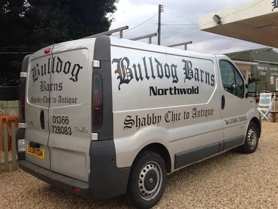 Bulldog Barns