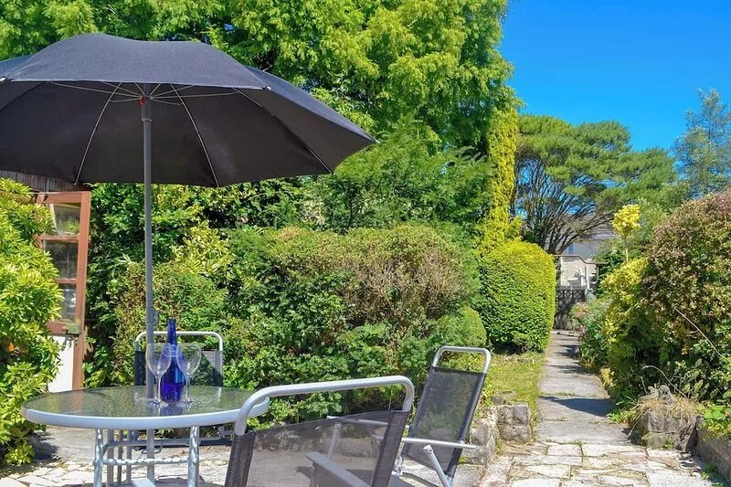 3 bedroom accommodation in Garnant, near Ammanford