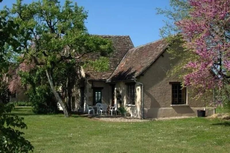 "Haven in Touraine" Your Home Away from Home! Ideal for Couples!
