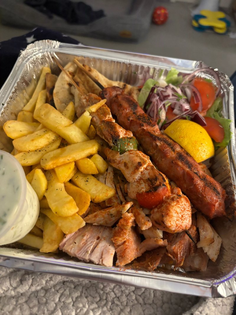Acropolis Greek Gyros