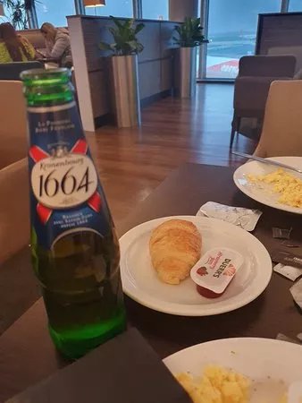 Manchester Airport Lounges