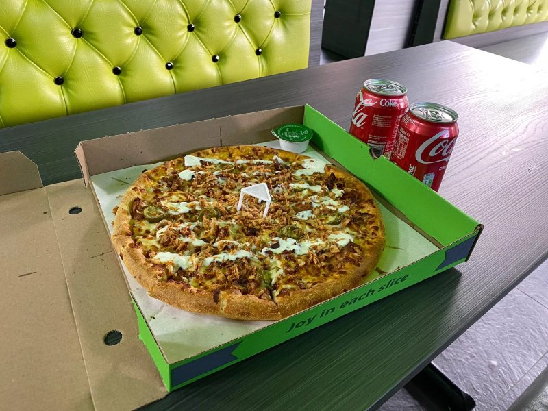 Caprinos Pizza