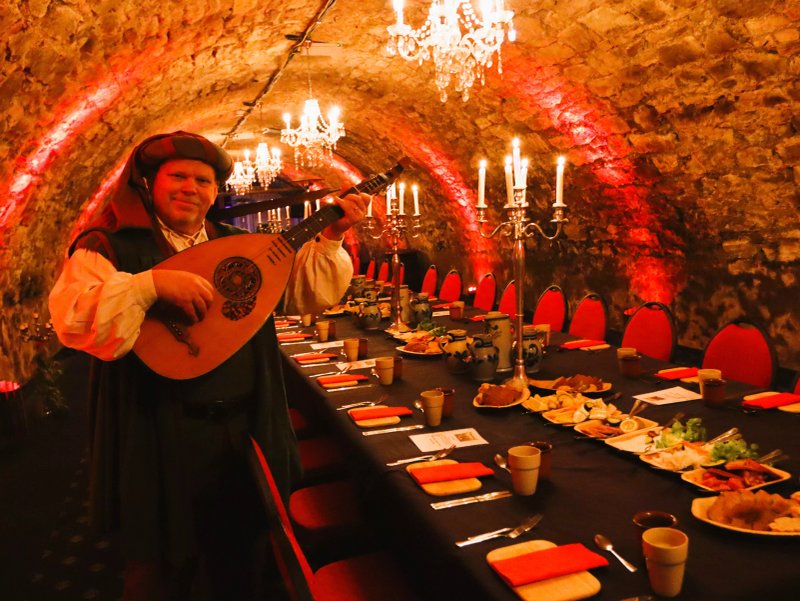 Eventlokation Gewolbekeller Burg Weisenau