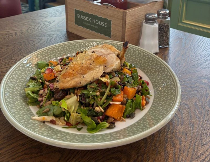 Sussex House Pub & Kitchen
