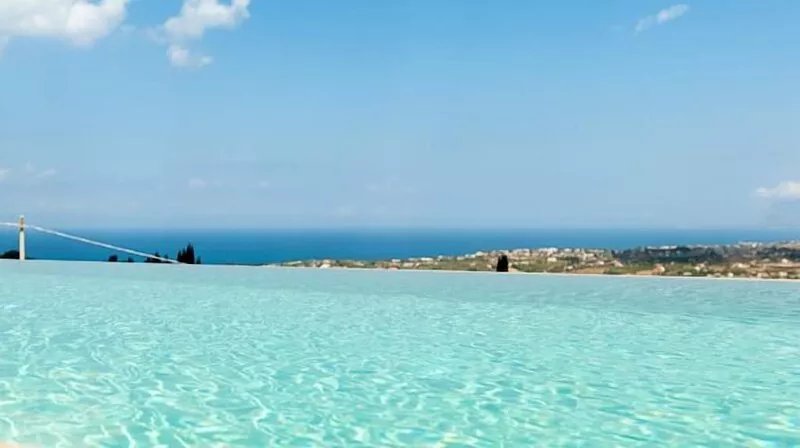 WWW.********************* - LAST MINUTE FEBRUARY/MARCH - VILLAS WITH POOL
