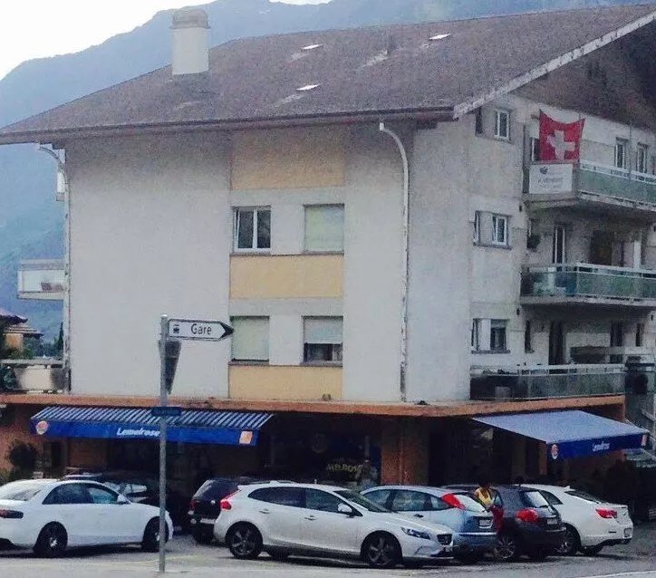 Cafe Restaurant Le Melrose