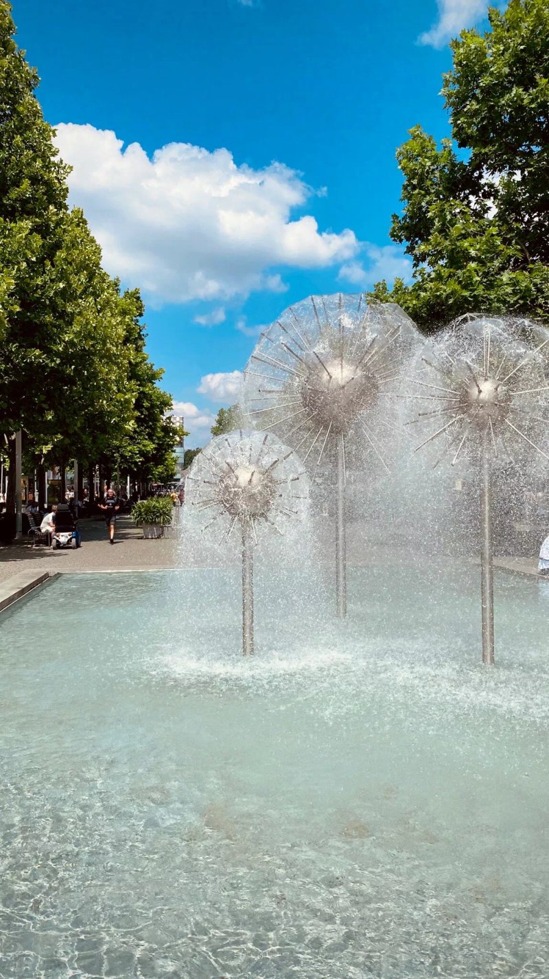 Pusteblumenbrunnen