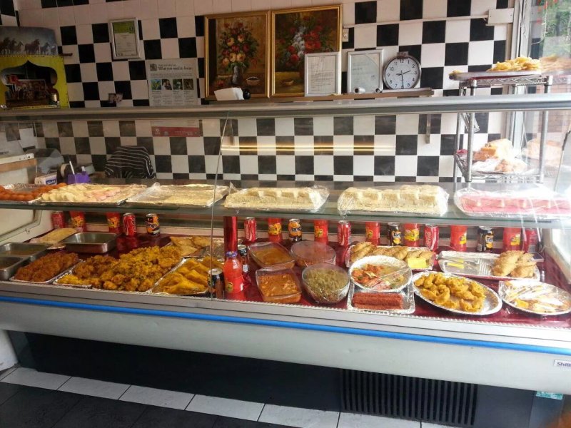 Lucky Sweet Shop and Take Away