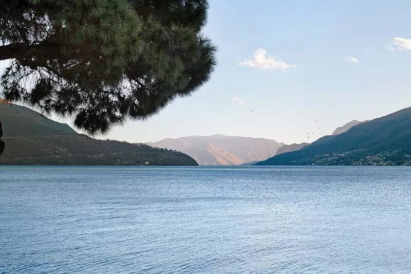 Apartment "Casa Glicine" with Lake View, Private Terrace & Wi-Fi