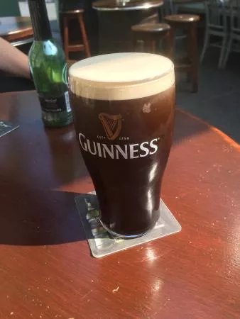 McCormacks Bar