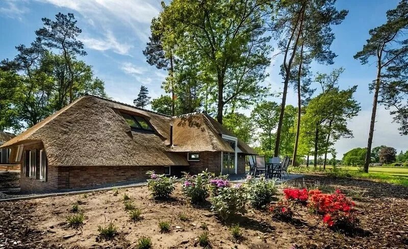 Sprielderbosch 44 Luxury holiday home Veluwe, located on a holiday park