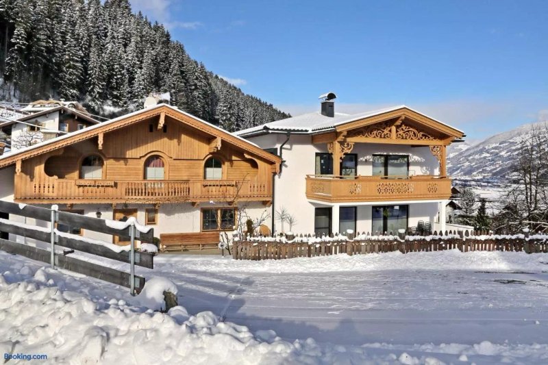 Landhaus & Apartment Taxach