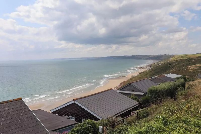 TAMAR VIEW LODGE, pet friendly, country holiday cottage in Millbrook