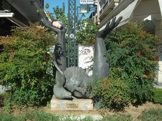 Grigoris Lambrakis Monument