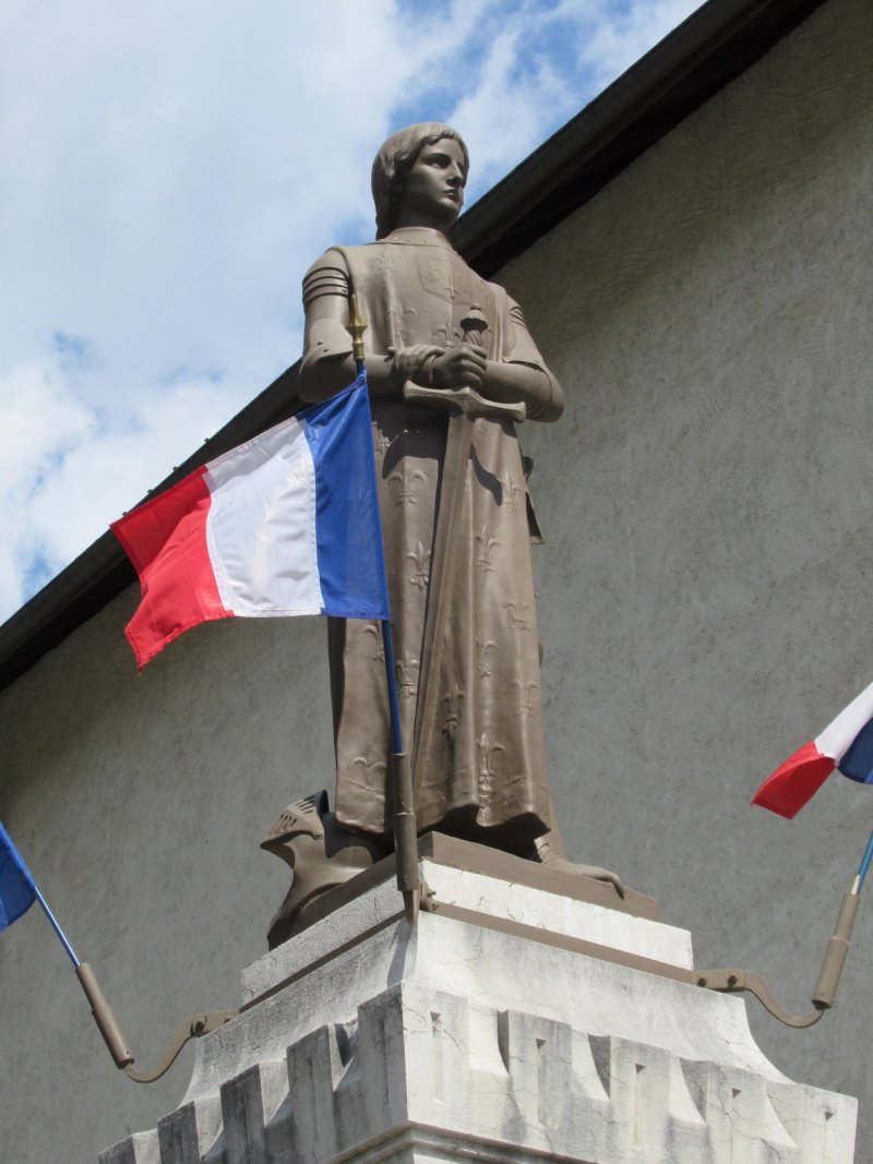 Monument Communal